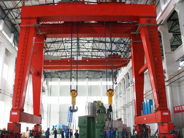 MGE型（雙小車）雙梁門(mén)式起重機(jī)